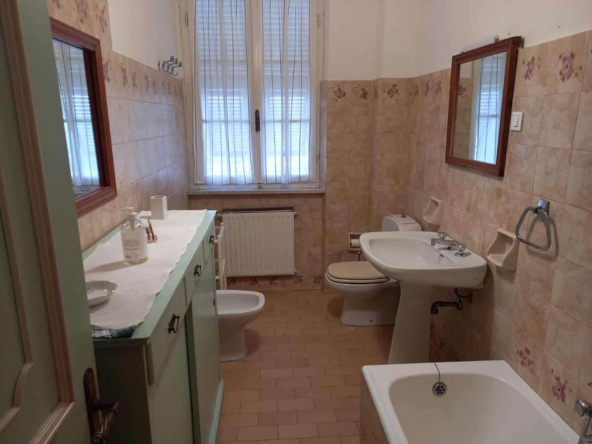 Casa Vacanza Villa Patrizia Follo Alto Экстерьер фото
