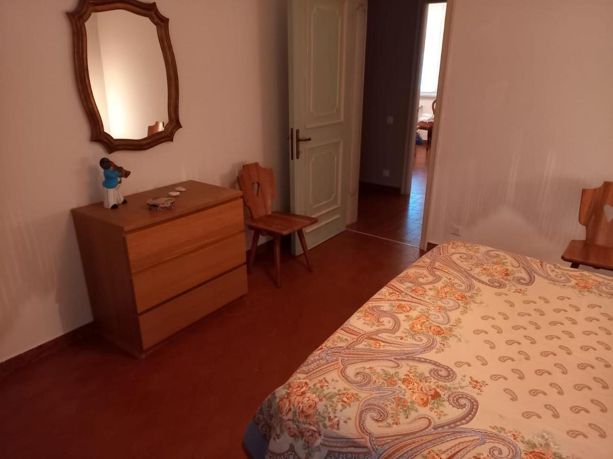 Casa Vacanza Villa Patrizia Follo Alto Экстерьер фото