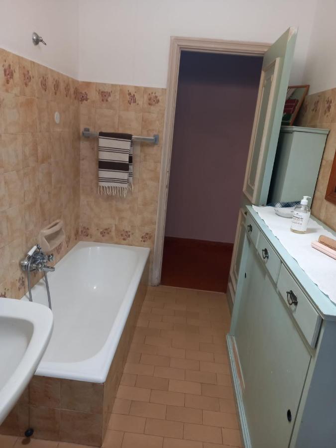 Casa Vacanza Villa Patrizia Follo Alto Экстерьер фото