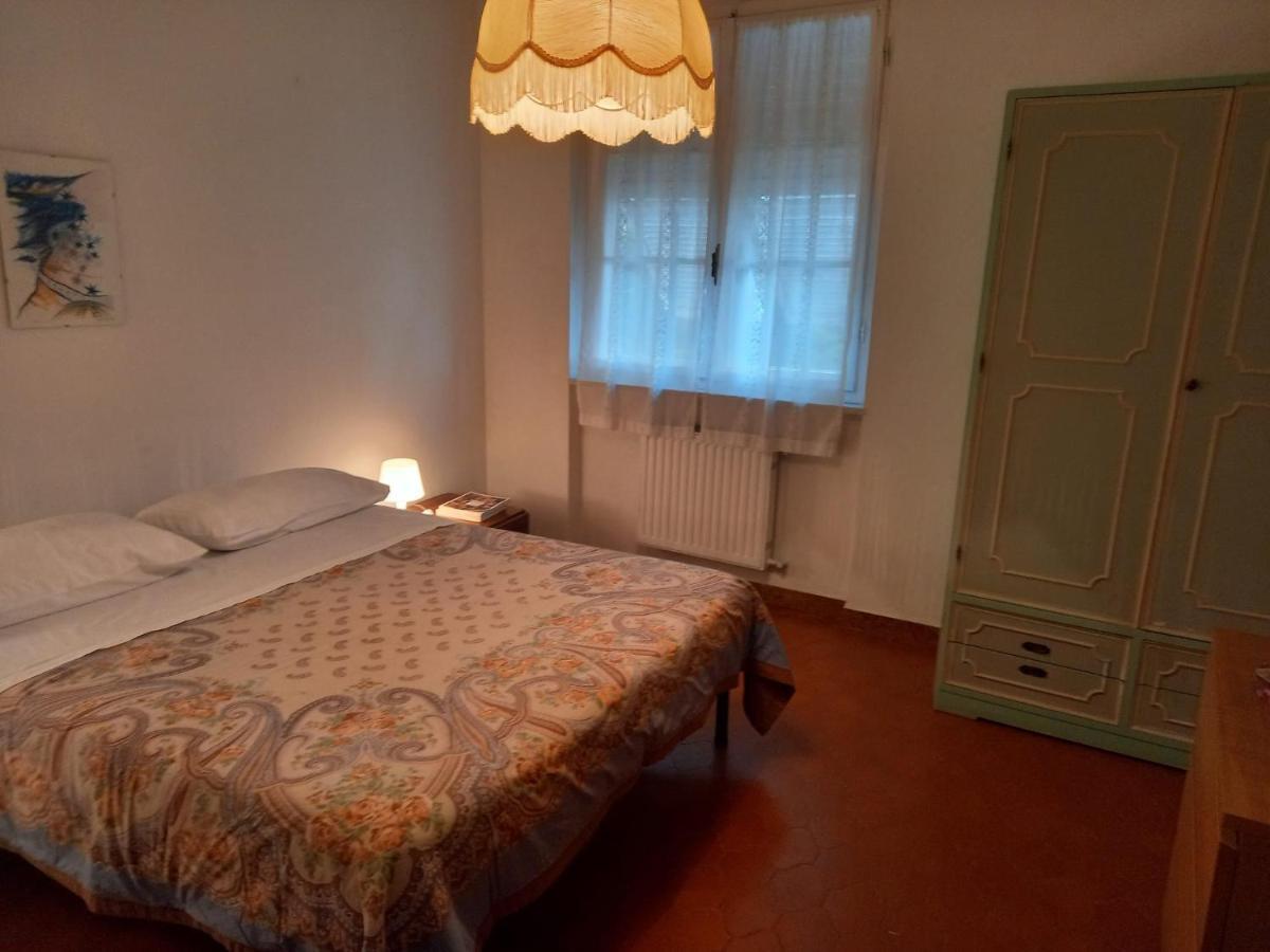 Casa Vacanza Villa Patrizia Follo Alto Экстерьер фото