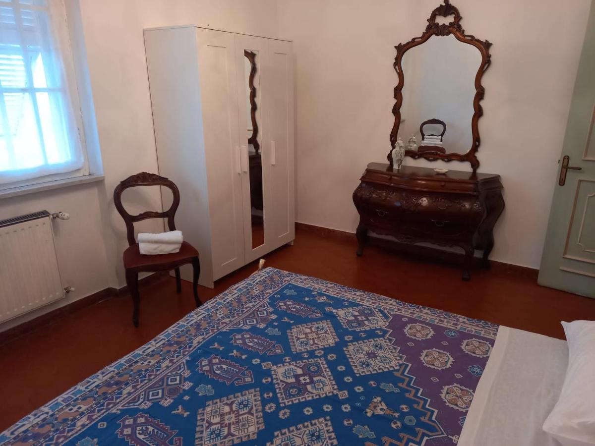 Casa Vacanza Villa Patrizia Follo Alto Экстерьер фото